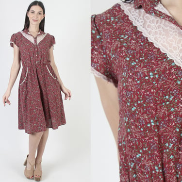Romantic Calico Floral Button Up Summer Dress, Vintage 70s Burgundy Floral Print Material, Lace Bodice With Pockets 