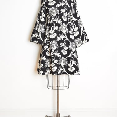 vintage 60s dress black white brocade sparkly floral babydoll bell sleeve mini S 