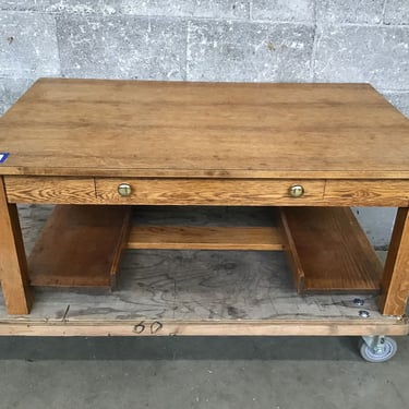 Vintage Oak Coffee Table (Seattle)