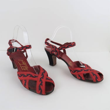 Vintage 1950s sandals, heels, woven straw, red and black, rare larger size 9.5 