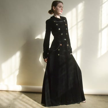 3248o / pauline trigere 1940s black velvet coat dress 