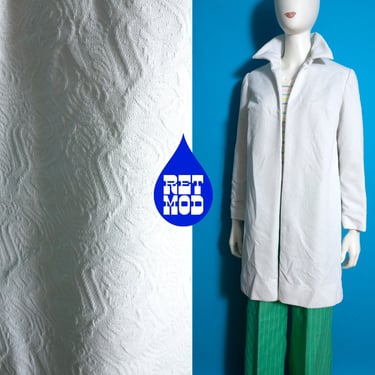 Chic Vintage 60s 70s White Double Knit Long Polyester Jacket 