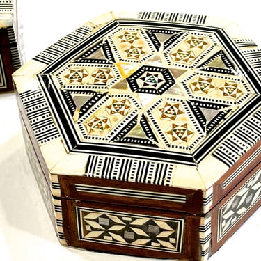 VINTAGE: Bone and Mother of Pearl Inlay Wood Box - Geometric Mosaic Trinket - Jewelry Box - SKU 23-B-00035122 