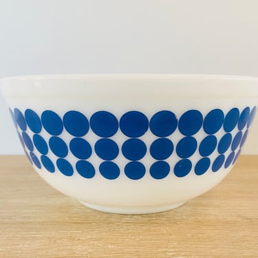 Vintage Primary Pyrex Mixing Bowl Blue Polka Dot #403 2 1/2 QT 