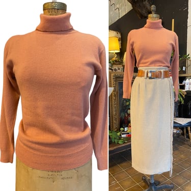 1980s sweater, coral wool, vintage turtleneck, 80s knit top, medium, jhc, 1950s style sweater, 80s does 50s, Angora, cropped and fitted, 34 