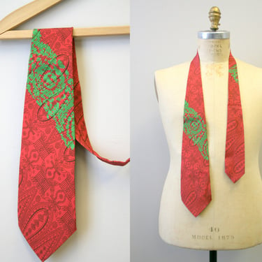 1940s Cardinal Neckwear Red and Green Silk Swing Necktie 