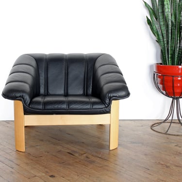 Danish Modern Leather Club Chair Channeled Leather Hjellegjerde Mobler Leather Lounge Chair 