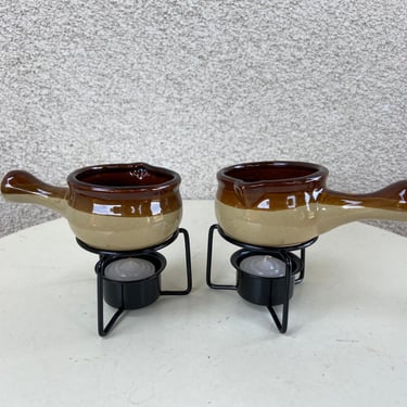 Vintage mini browns pottery melting handle pots set 2 with metal black wire candleholder Stand by Bon Pour Micro-Ondes Taiwan 