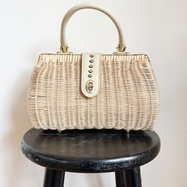 Vintage 1960s Wicker Basket Purse 