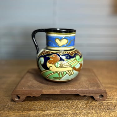 Japanese Gouda-style One Handle Vase with Bird Design 