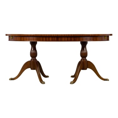 English Georgian Style Extendable Mahogany Double Pedestal Oval Dining Table 