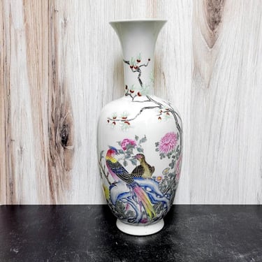 Large Yongzheng Falangcai Vase with Pheasants 14" 