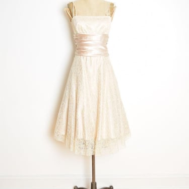 Vintage Dresses for Prom, Homecoming and Formals from vintage, locally  designed and unique fashion stores in Chicago
