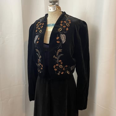 Witchy Embroidered Velvet Jacket 1980s Bogner West German Vintage Autumn Fall Dark Academia S M 