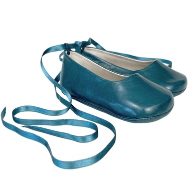Hermès Baby 2000s NOS Teal Lambskin Lace-Up Ballet Shoes 