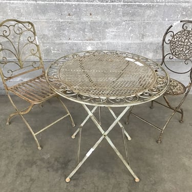 Folding Patio Table &amp; 2 Chairs (Seattle)