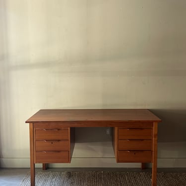 Teak desk