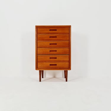 Midcentury danish design chest of drawers / drawer dresser /6 drawers cabinet, 1960s 