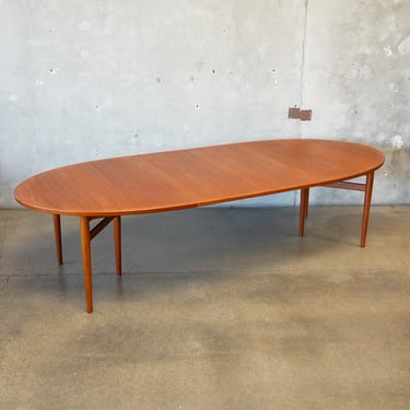 Sibast Furniture Oval Teak Dining Table Model 212 By Arne Vodder