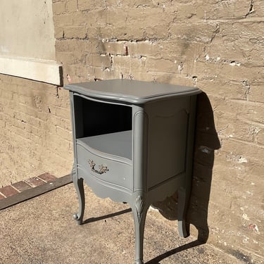 Vintage Painted Open Nightstand