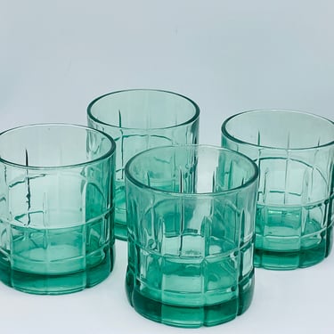 Set of four Anchor Hocking "Tartan" Translucent Green Pattern Rocks Whiskey Glasses- 10 0unce Nice Condition 