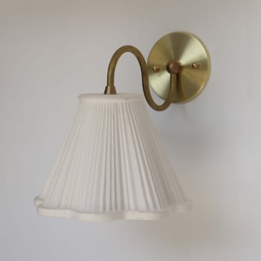 Lucy Sconce