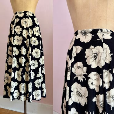 1990's Size 2 Black & Beige Floral Midi Skirt by Compagnie International Express 