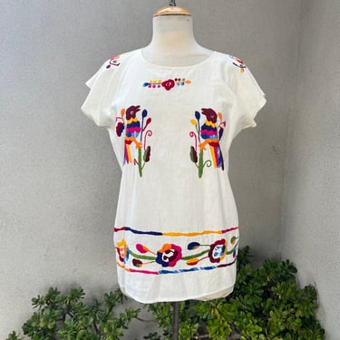 Vintage boho Mexican bird theme tunic top hand embroidered cotton fabric Sz S/M 