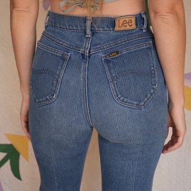 Vintage Denim / 27" Waist / Lee Jeans / High Waist Jeans / Western Cowgirl Cowboy Jeans / Dark Blue Denim  / Stretchy Sexy Skinny Jeans 