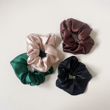 Oversized Mulberry Silk Scrunchies