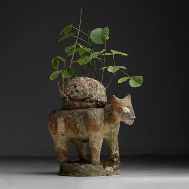 Small Primitive Cow Garden Vessel