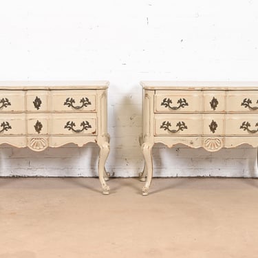 Baker Furniture French Provincial Louis XV Taupe Painted Commodes or Bedside Chests, Pair