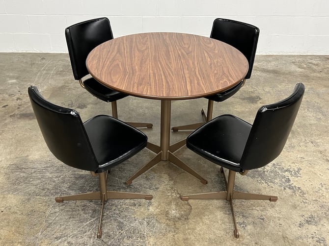 Vintage brody table and chairs sale
