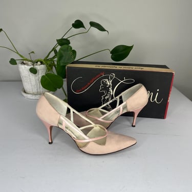 Stand Taller Than Everyone  - Vintage 1950s 1960s Pale Pink Suede Leather Cut Out Stilettos - 7 1/2 