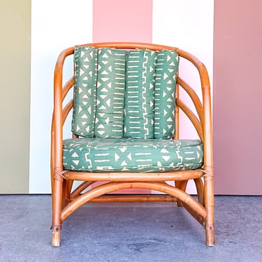 Cute Old Florida Rattan Barrel Chair