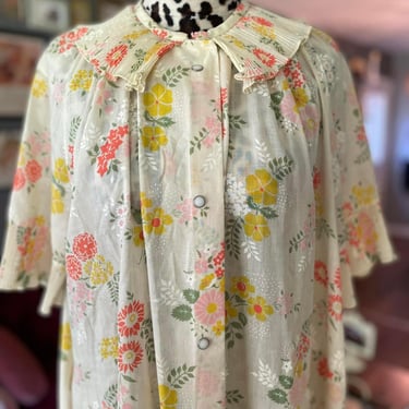 1960s 60s floral cotton half sleeve moomoo robe house dress 