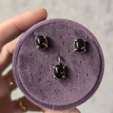 Garnet Prong Set Silver Earrings &amp; Pendant Set