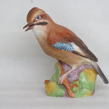 Royal Worcester 3248 Jay Bird Sitting on a Branch Porcelain Figurine 3247B
