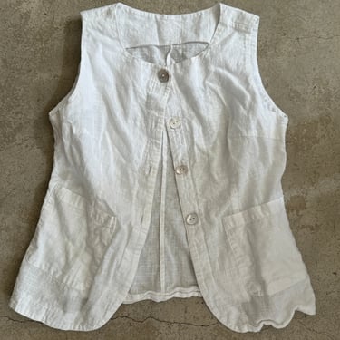 Cotton vest with mother of pearl buttons