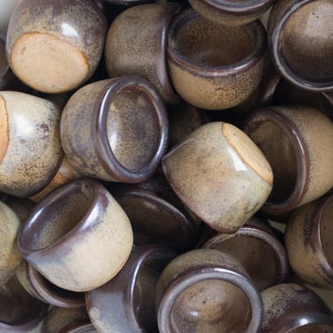 Stoneware Escargot Pot Set Of 6