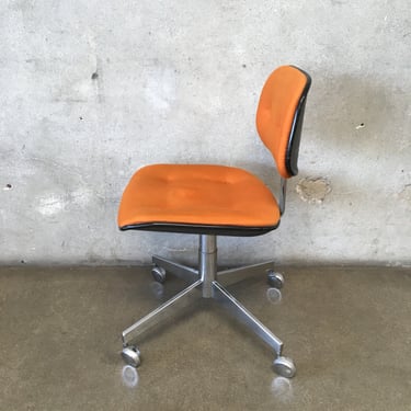 Vintage Mid Century Steelcase Desk Chair