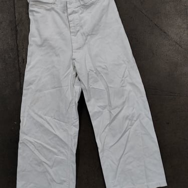 29 x 25.5 50s US Navy White Cotton Sailor's Pants Button Fly 1950s 1960s USN Uniform Bell Bottom Trousers Whites Military USN 