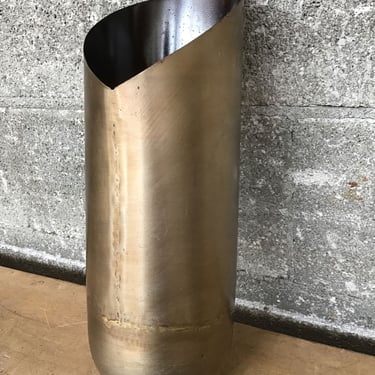 Rustic Brass Wall Vase (Seattle)