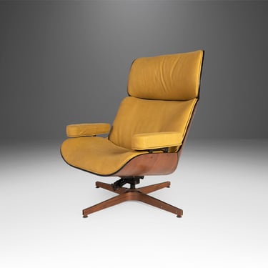 Mr. Chair Bentwood Walnut Lounge Chair in Deep Mustard Leather for Plycraft by George Mulhauser, USA, c. 1960's 