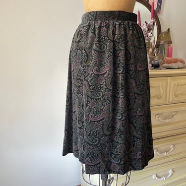 Vintage ‘80s dark paisley velvet skirt | high waisted skirt, black, purple, gold, XS/S 