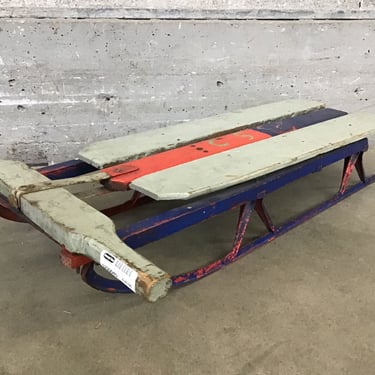 Very Old Sled (Seattle)