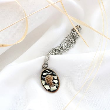 shell cameo necklace 