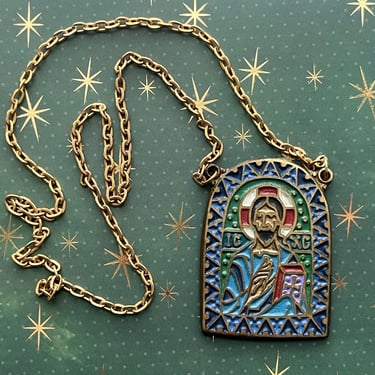 terra sancta guild pendant and chain Christ Risen from the Dead 