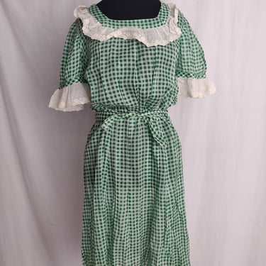 Vintage 1930s Green Gingham Dress with Lace // Museum piece! 