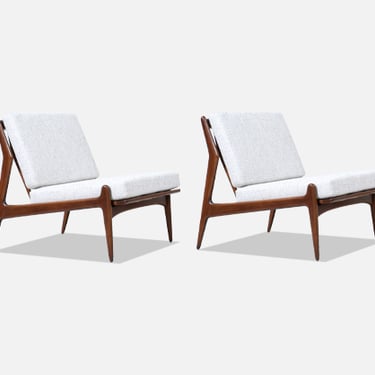 Danish Modern Sculpted Slipper Lounge Chairs by Ib Kofod-Larsen for Selig
